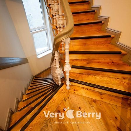 ポズナンVery Berry - Garbary 27 - Apartament Z Balkonem, Old City, Check In 24Hアパートメント エクステリア 写真